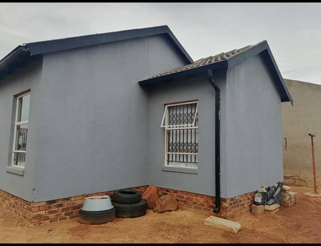 3 BEDROOM HOUSE FOR SALE IN BRAM FISCHERVILLE